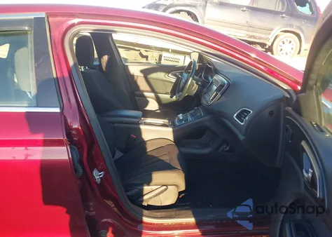 2015 Chrysler 200 Limited из США, поврежденный, VIN 1C3CCCAB9FN745173